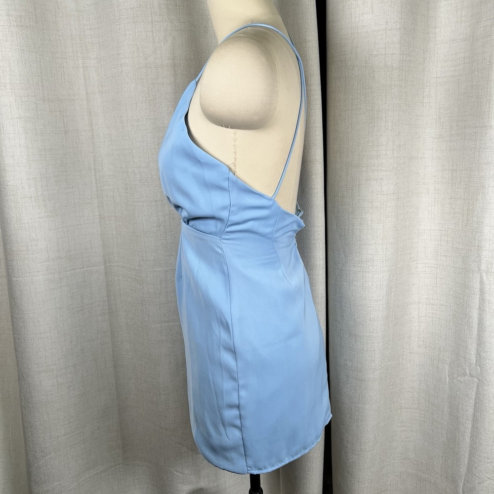 NEW! Superdown Revolve Vivian Deep V Mini Dress Light Blue Size Small Tulip Hem - Picture 4 of 10